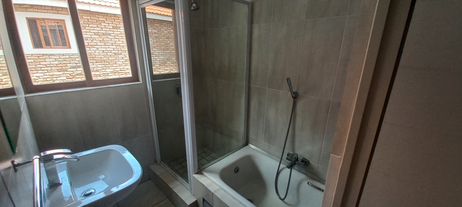 2 Bedroom Property for Sale in Miederpark North West